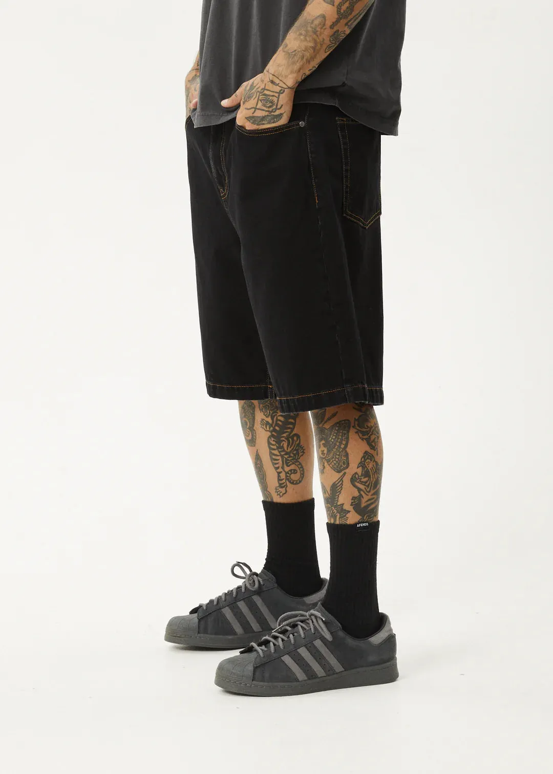 LIL C DENIM BAGGY SHORT 22/WASHED BLACK