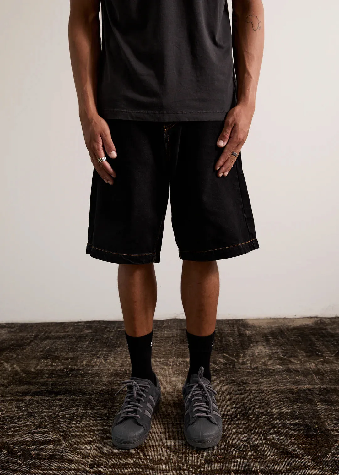 LIL C DENIM BAGGY SHORT 22/WASHED BLACK