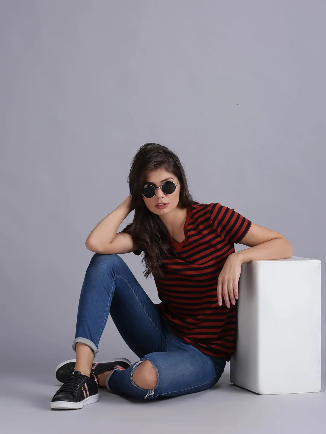 Women Red Striped Half Sleeve  V-Neck T-shirt